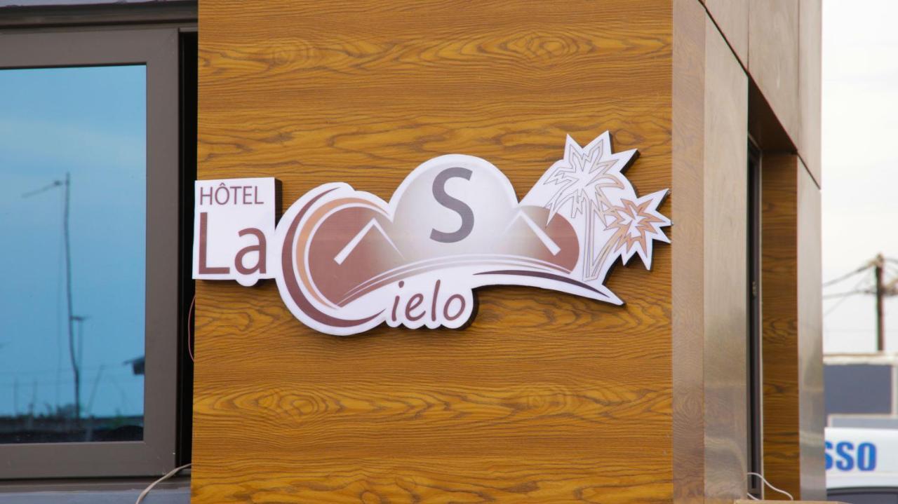 Hotel La Casa Cielo Cotonou Exterior photo