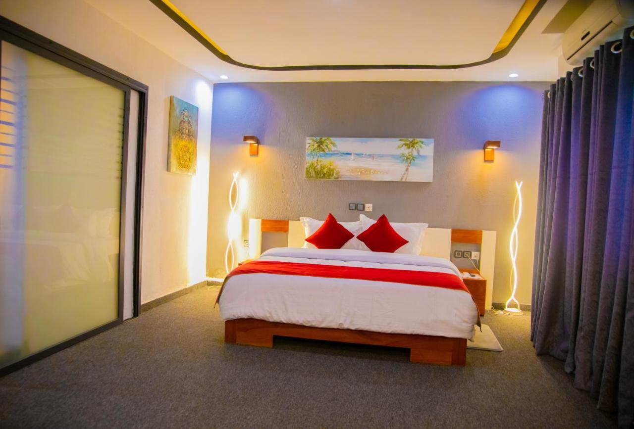 Hotel La Casa Cielo Cotonou Exterior photo
